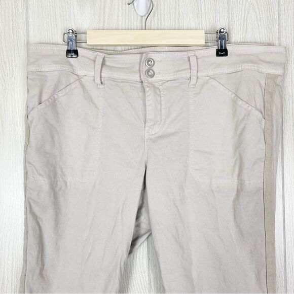 Torrid | Crop Aviator Skinny Stretch Mid Rise Pant Size 18 - Picture 3 of 13